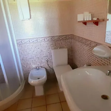 Ctr Casona Santa Coloma ホテル 4*