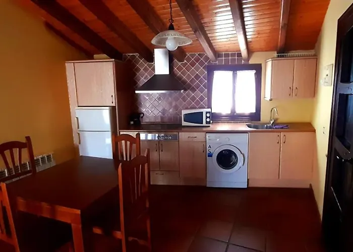 Ctr Casona Santa Coloma 4* Matute de la Sierra